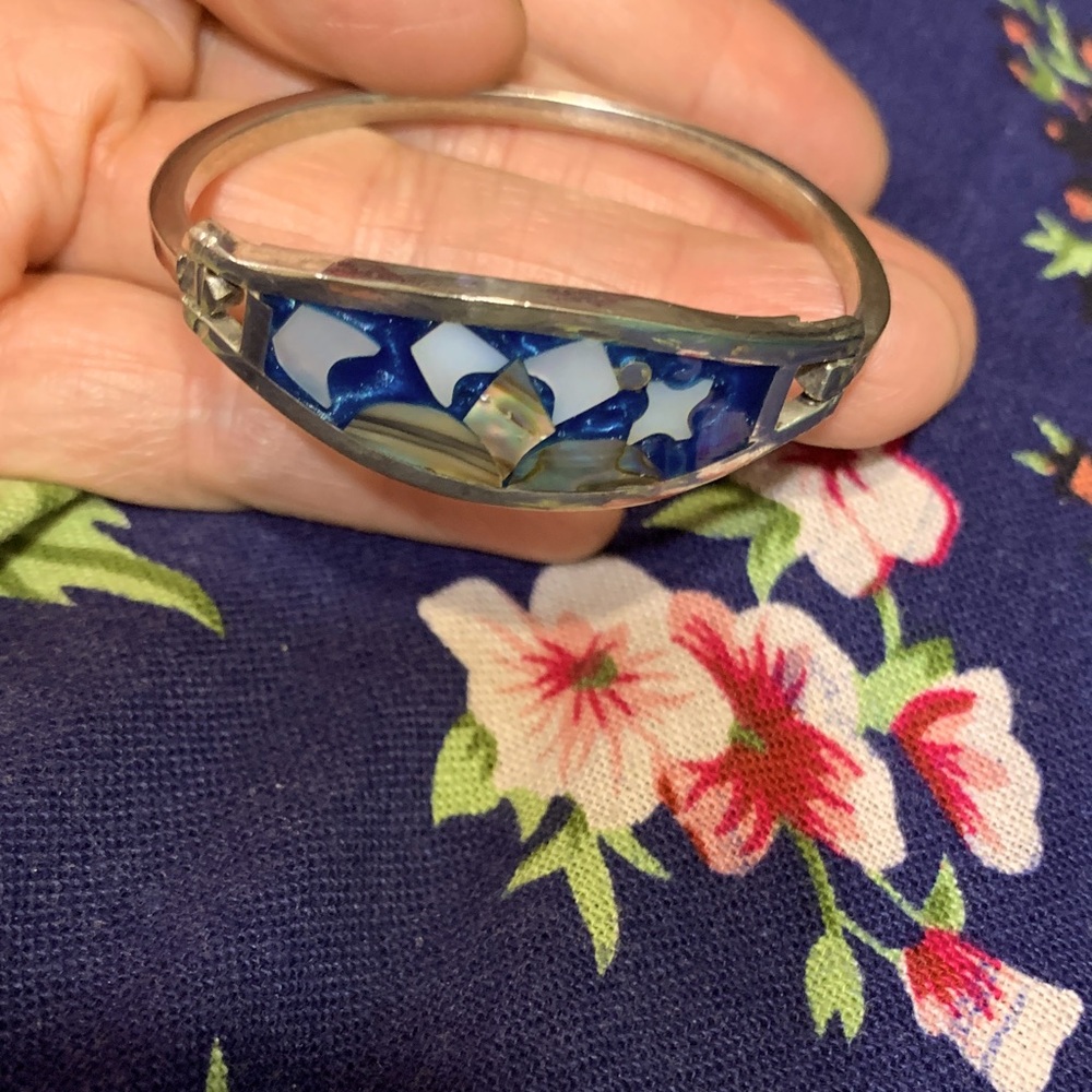 #211 VTG stunning Mexico Alpaca silver abalone Bracelet